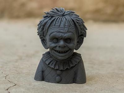 The Laughing Shadow – Creepy Clown