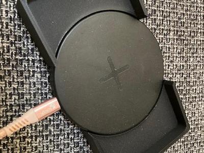 Iphone SE 2020 IKEA charger case