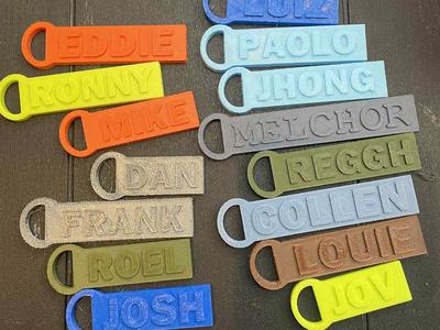 Simple Customizable Nametag/Keychain