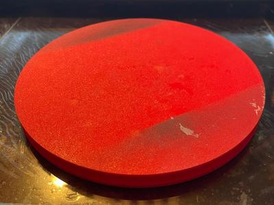 Rotating base for painting miniatures