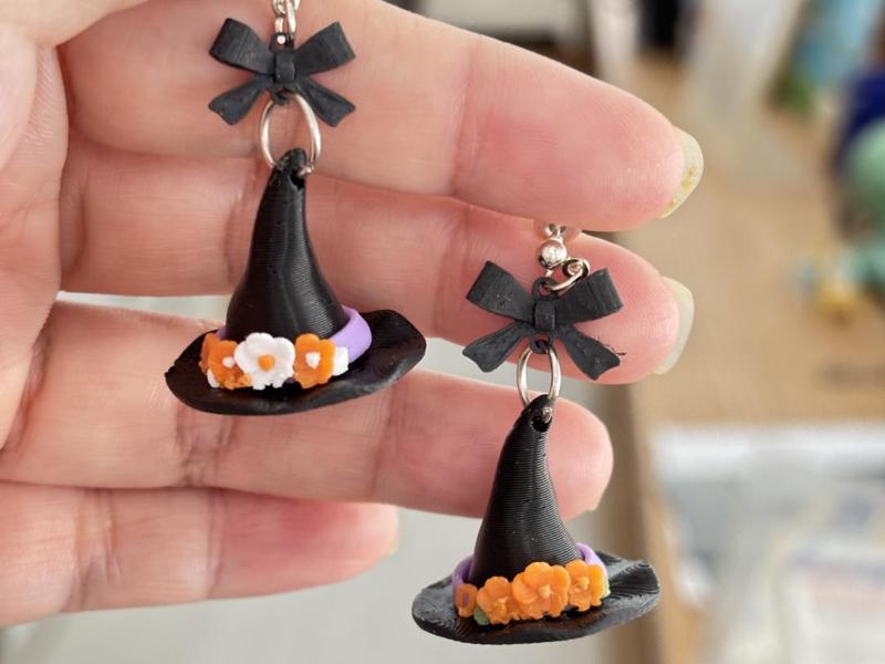 witch hat earrings