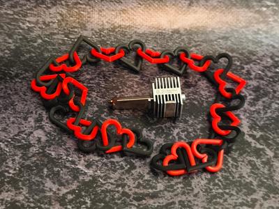 Heart Chain Links - Flexible and Customizable