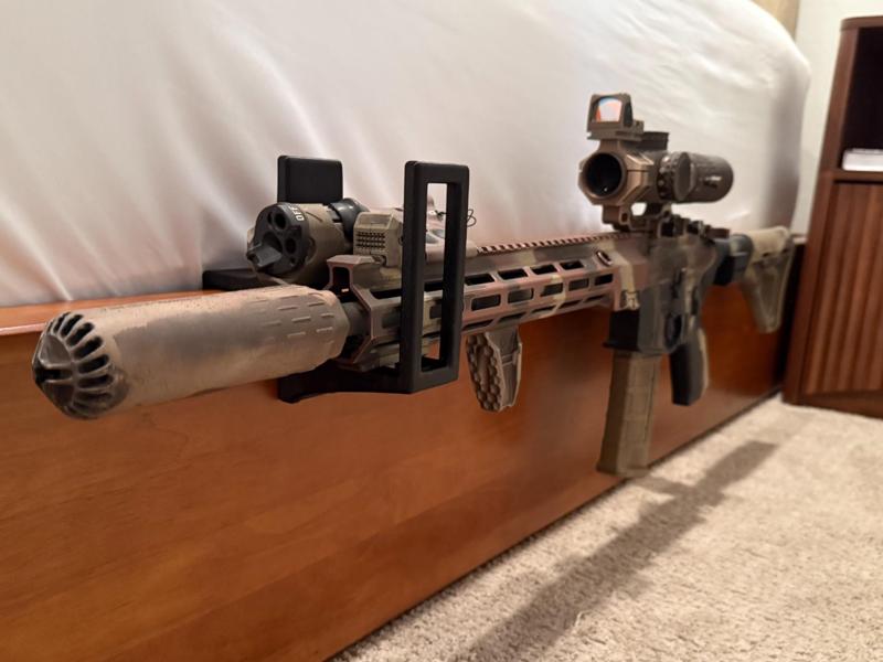 NightGuard- Bed Side Rifle Mount For AR-15