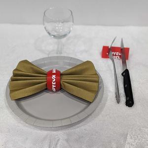 Ronds de serviette et reposes couvert "Joyeux noel", "Merry Christmas" napkin rings and cutlery rests
