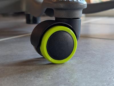 Kinnarps office chair wheel rubber tread