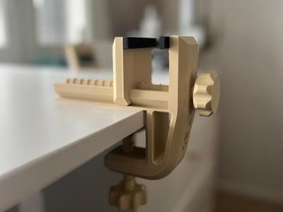 Bench Vise