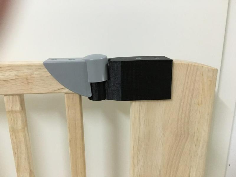 Baby Stair Gate Hinge / Kinderschutzgitter Scharnier
