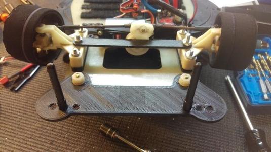 RC10L Front Bumper Mount