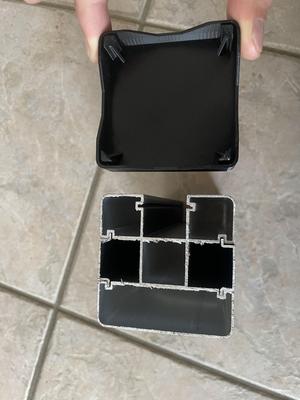 Cache profilé 70x70