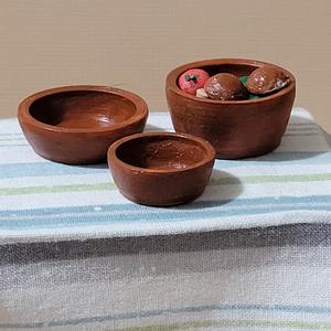 Serving bowls in 1:12 scale
