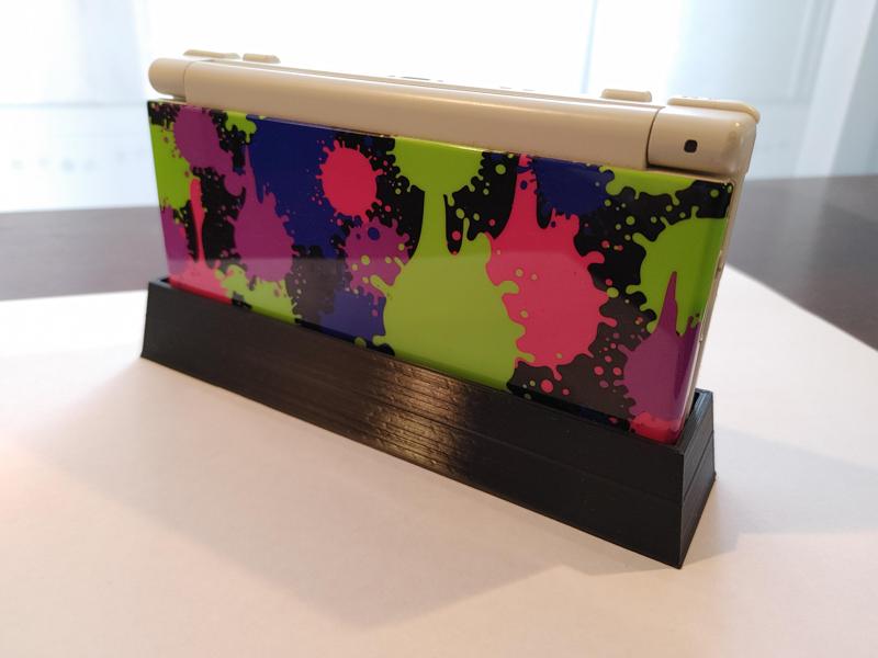Nintendo NEW 3DS Stand without logo