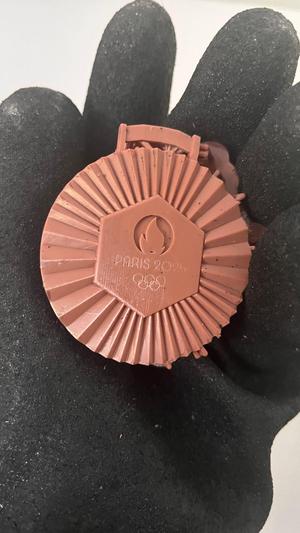 Paris 2024 Olympic Games keychain