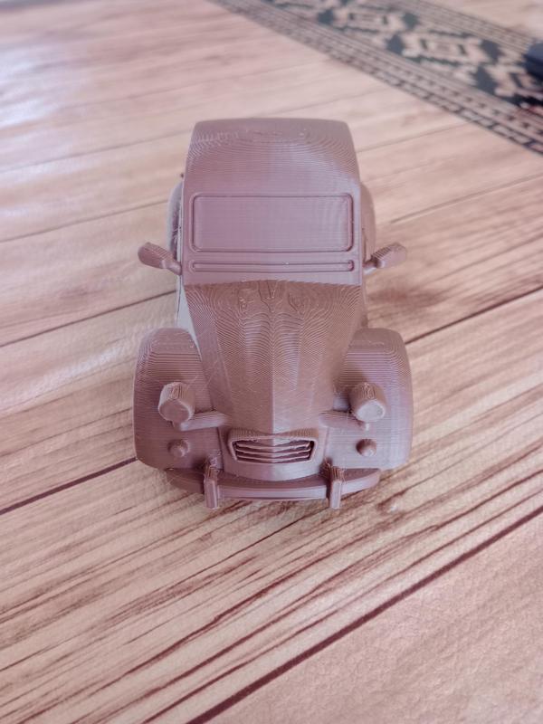 Citroen 3cv toy car with V10 suspension