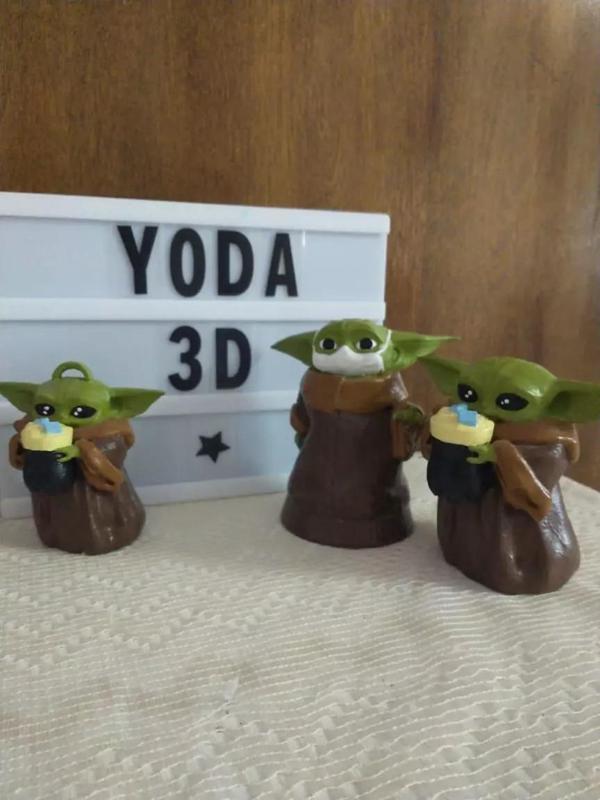 Keychain Grogu Fernet