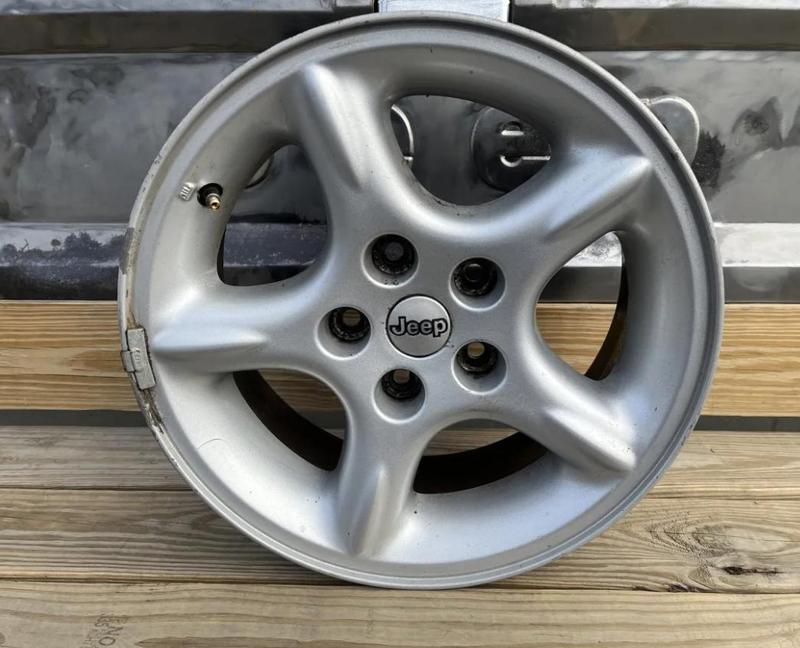 ZJ LX JEEP NINER GRAN CHEROKEE 5.9 CENTER CAP