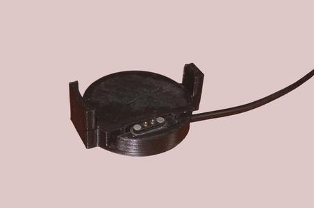 Noise Halo Smart watch charging dock