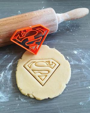 Super Man Cookie Cutter
