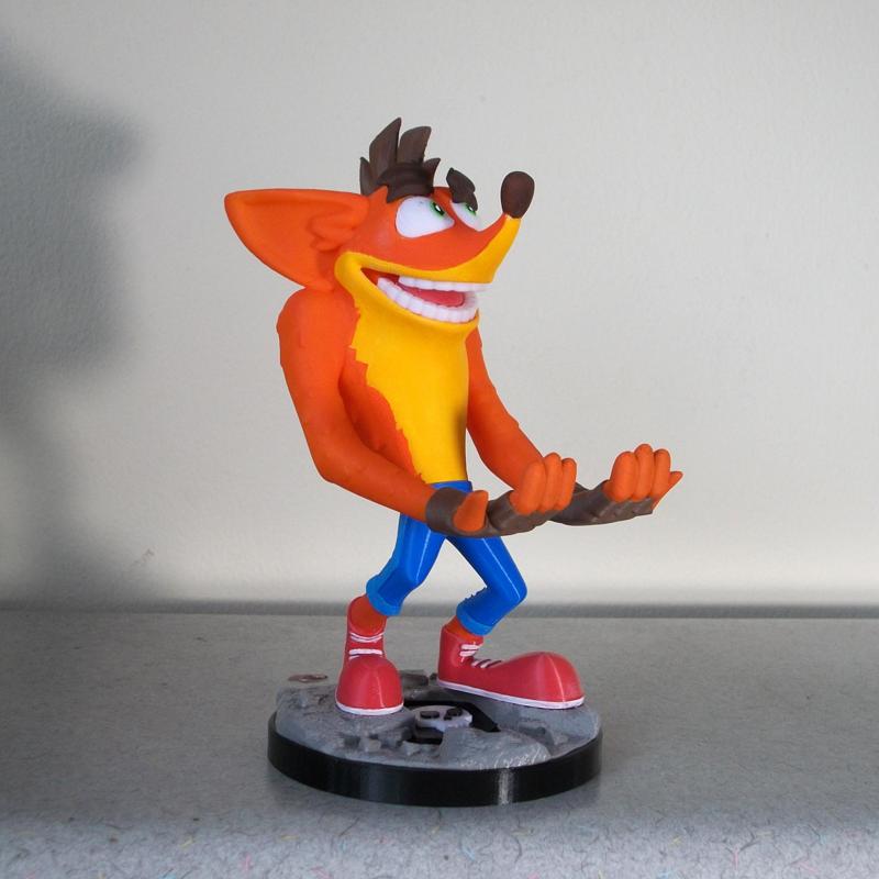 CRASH BANDICOOT CONTROLLER STAND - CABLE GUY