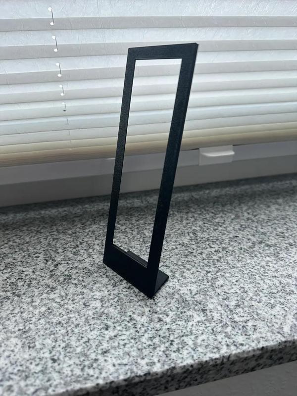 Stand for photo-booth photo