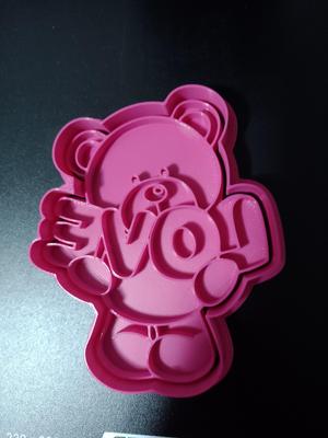 Cutter bear cookie cutter with word love for valentine's day