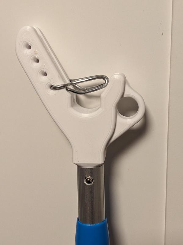 Aluminium Broom Stick Remix for @Korri's "Robust climbing Stick Clip"