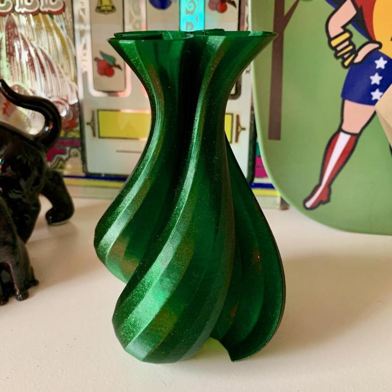 Shamrock Vase (vase mode) (FIXED)