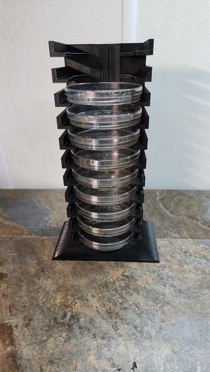 Petri Dish Holder