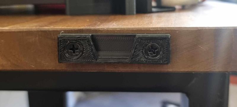 Screw filament trash bin mount