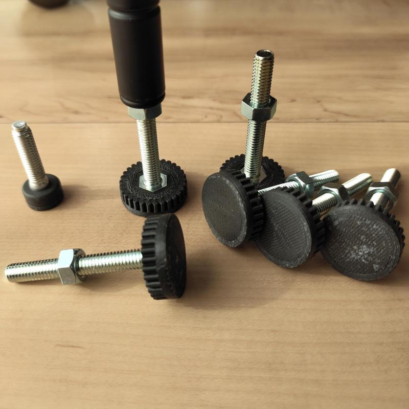 Height adjusters for DAISO joint rack