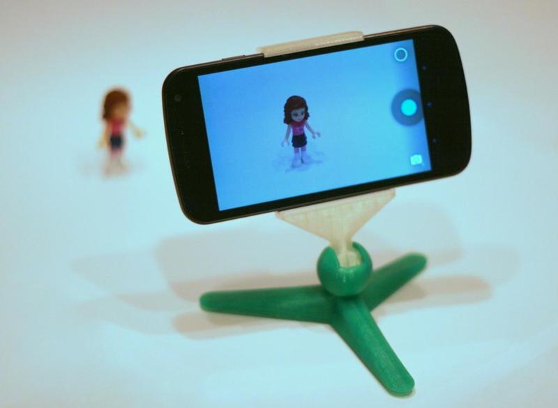 Sturdy Camera Phone stand suitable for mobile phone 3D scanning