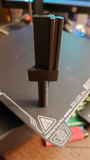 Držák rolety Peugeot Rifter