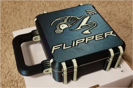 Ultimate Flipper Zero Case (with handle)