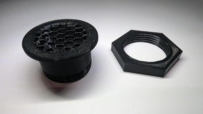 Ventilation grille with thread