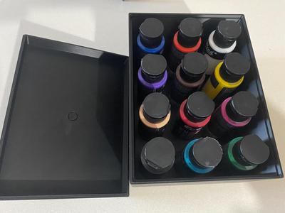 Box , with additional 34mm paint bottle holder