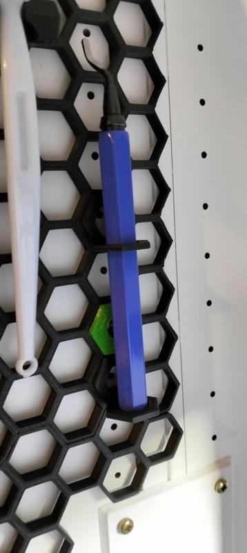 Honeycomb Wall - Deburrer