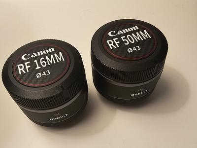 Canon lens badge
