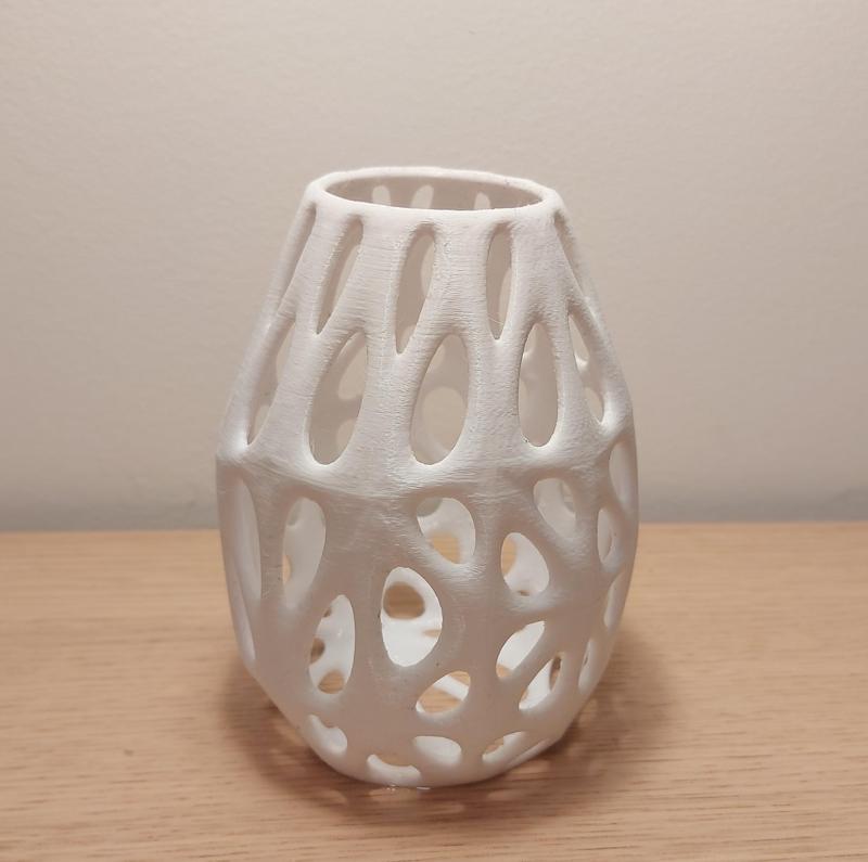 Yet Another Voronoi Vase