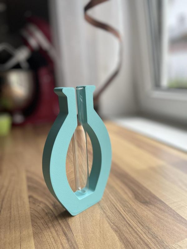 Minimalist Modern Vase