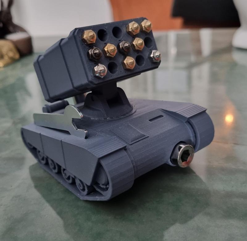 Nozzle launcher storrage