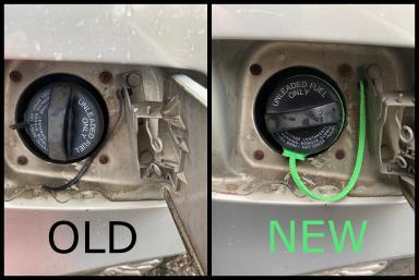 Fiat Punto fuel tank cover holder