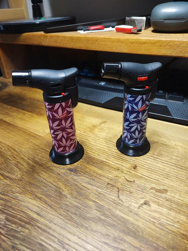 Lighter holder - Podstavec/držák zapalovače