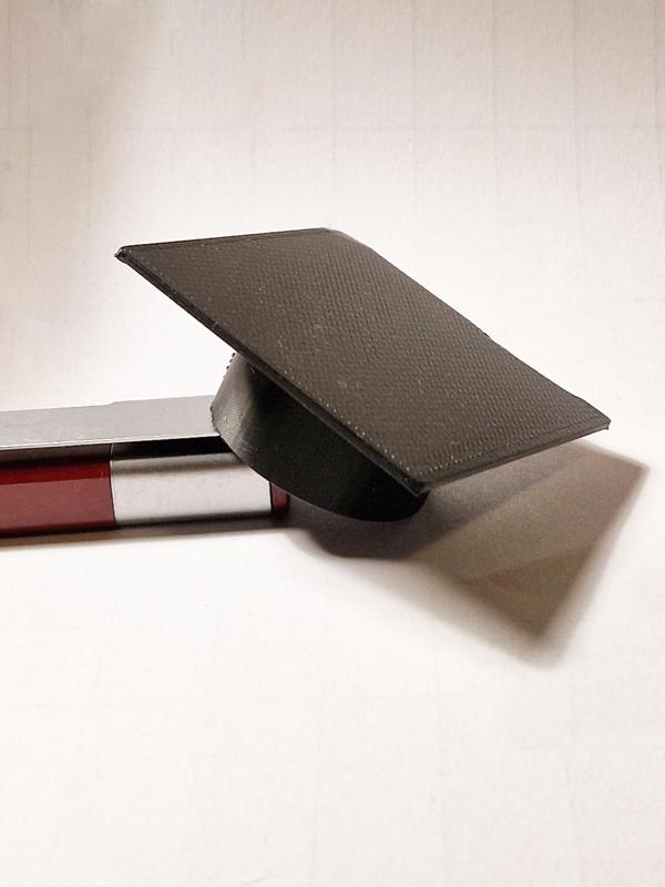 Small Simple Graduation Cap (no support)