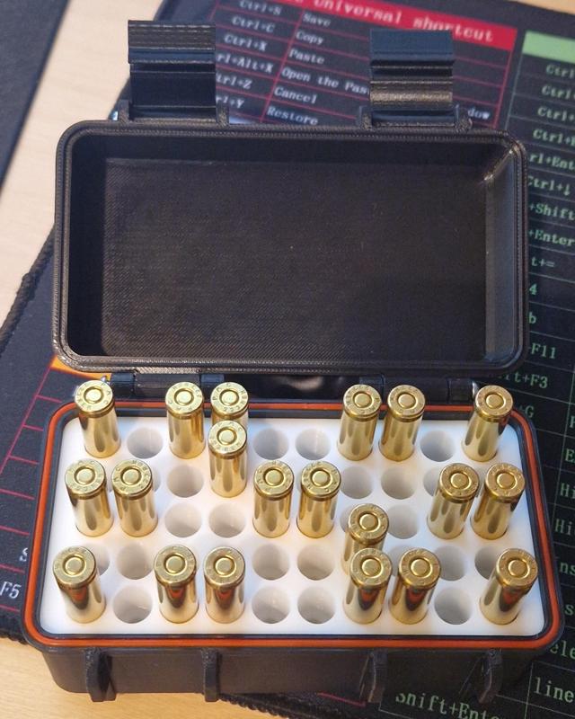 Cartridge insert for Rugged Box