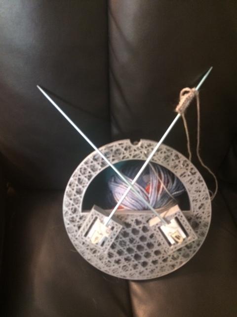 Arthritis Knitting Aid