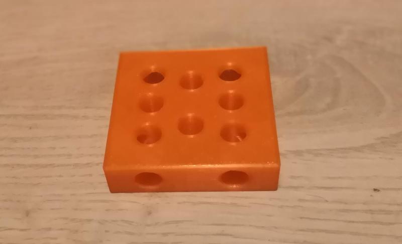 Building block for Brio Builder system