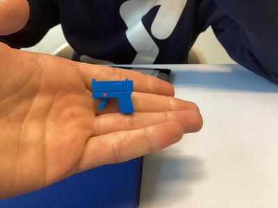 Tiny gun with 6mm bbs