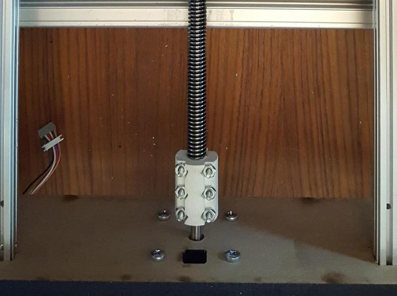 7mm smooth to 1/2" acme coupler