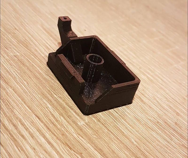 Volvo FH Bed Locker Button