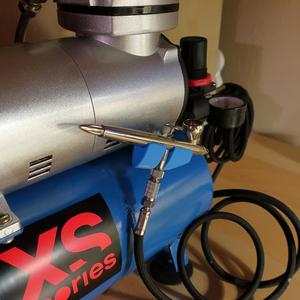 Hanger for H&S Evolution airbrush | Custom