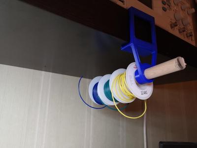 Spool hanger for IKEA Lack shelf (customizable for other shelfs)